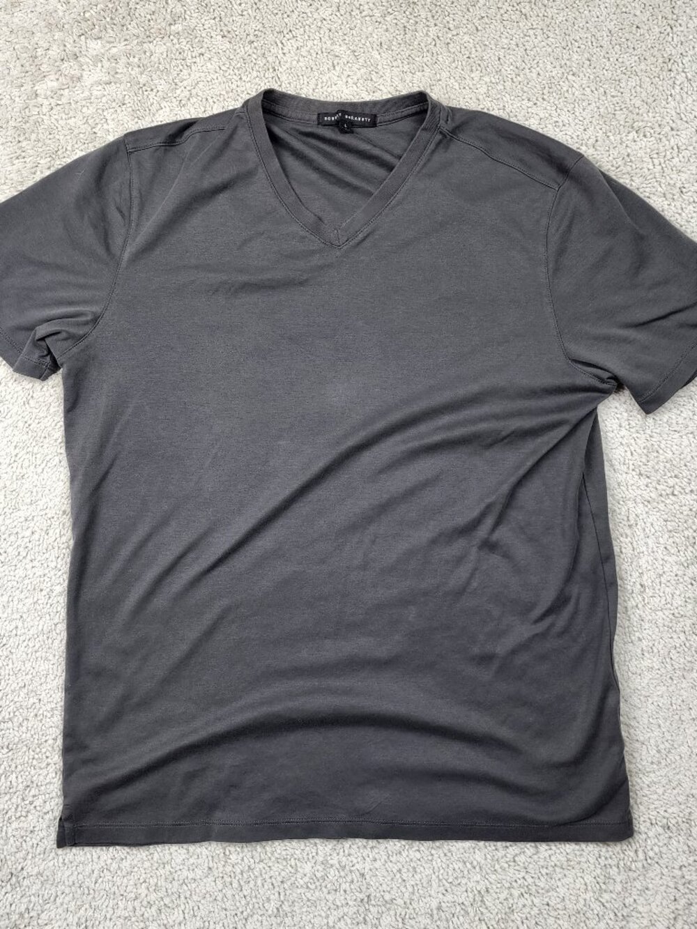 Robert Barakett Men's Size Large L Grey Pima Cotton V Neck Short Sleeve Tee USA